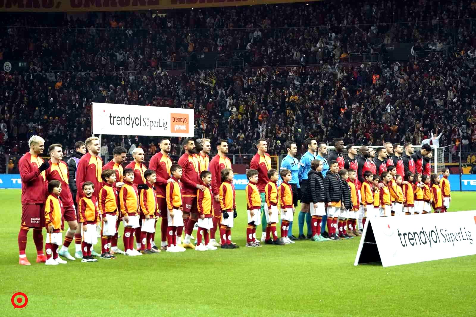 Trendyol Süper Lig: Galatasaray: 0 - Gaziantep FK: 0 (Maç devam ediyor)