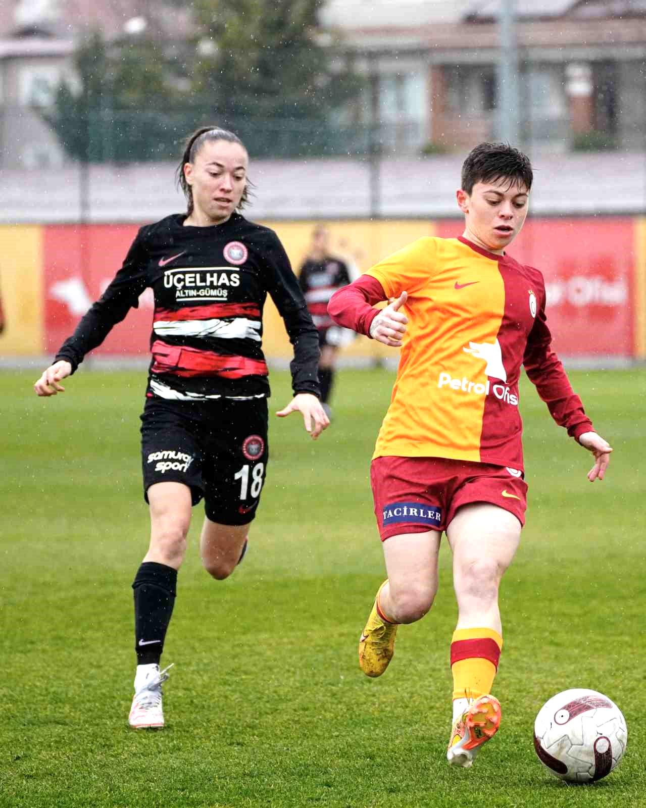 Turkcell Kadın Futbol Süper Ligi: Galatasaray: 1 – Fatih Vatan Spor: 0