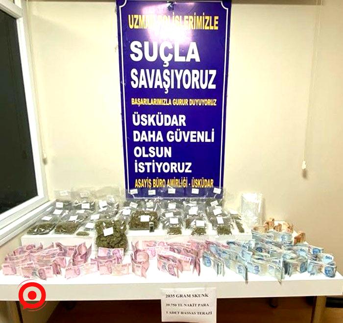 Üsküdar’da uyuşturucu ticareti yapılan eve operasyon: 1 kişi yakalandı