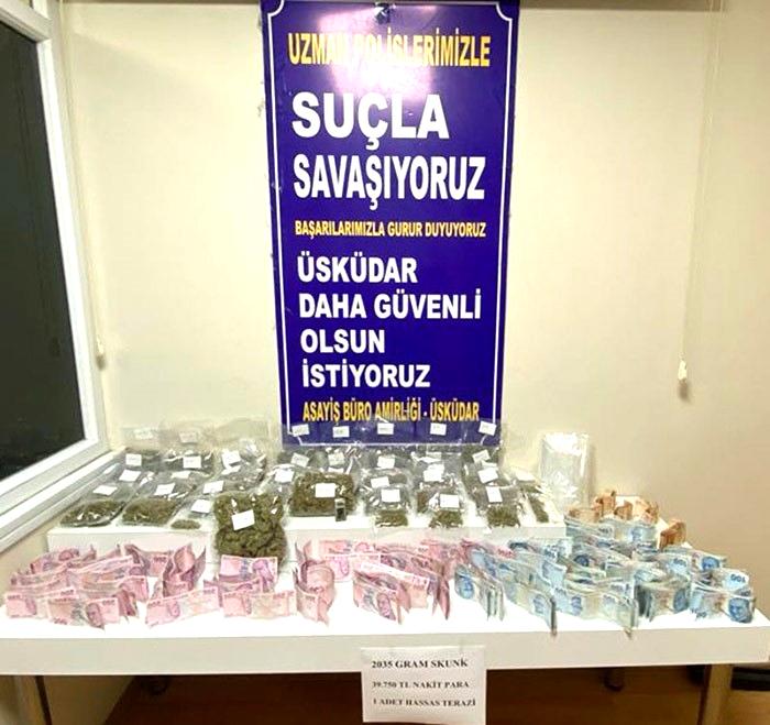 Üsküdar’da uyuşturucu ticareti yapılan eve operasyon: 1 kişi yakalandı