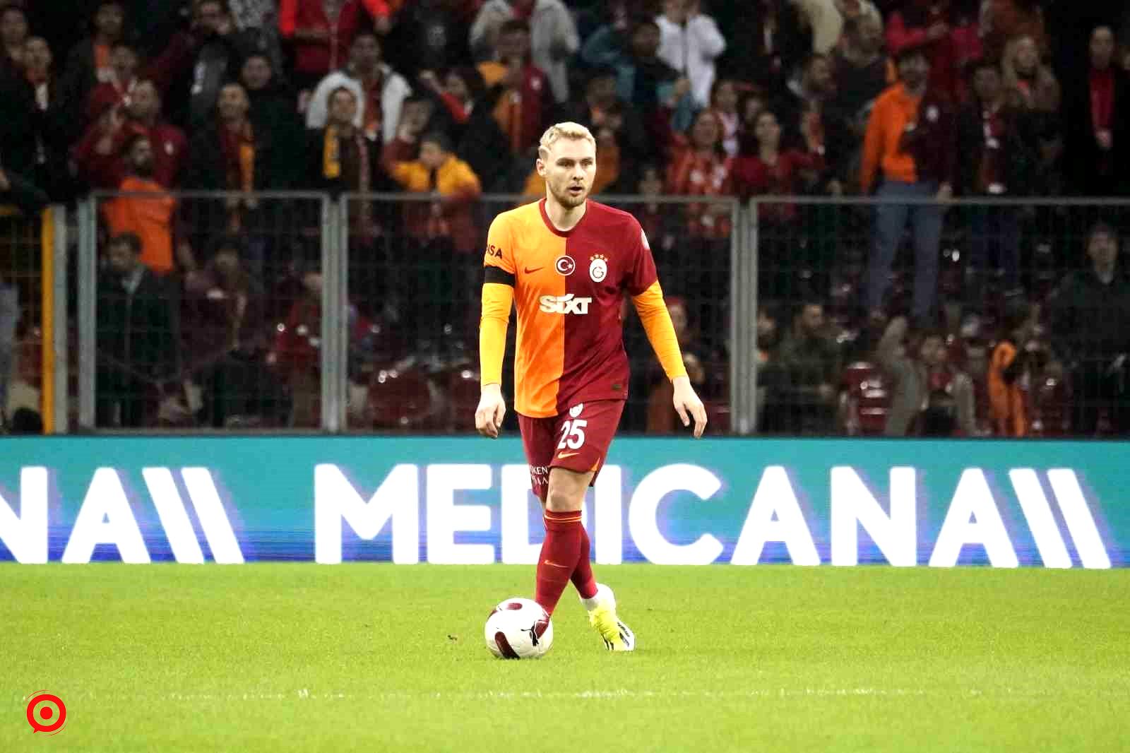 Victor Nelsson bu sezonki ilk gol sevincini yaşadı