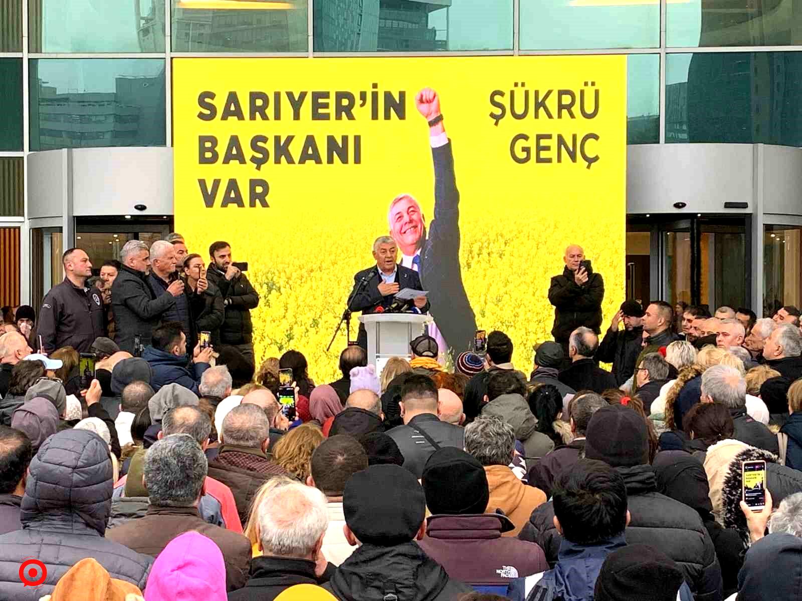 Aday gösterilmeyen Sarıyer Belediye Başkanı Şükrü Genç, CHP yönetimine 18 Şubat’ı işaret etti