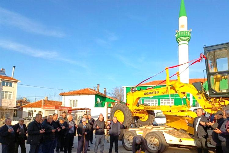 Altınyazı Karasaz Kooperatifi yeni iş makinesine kavuştu