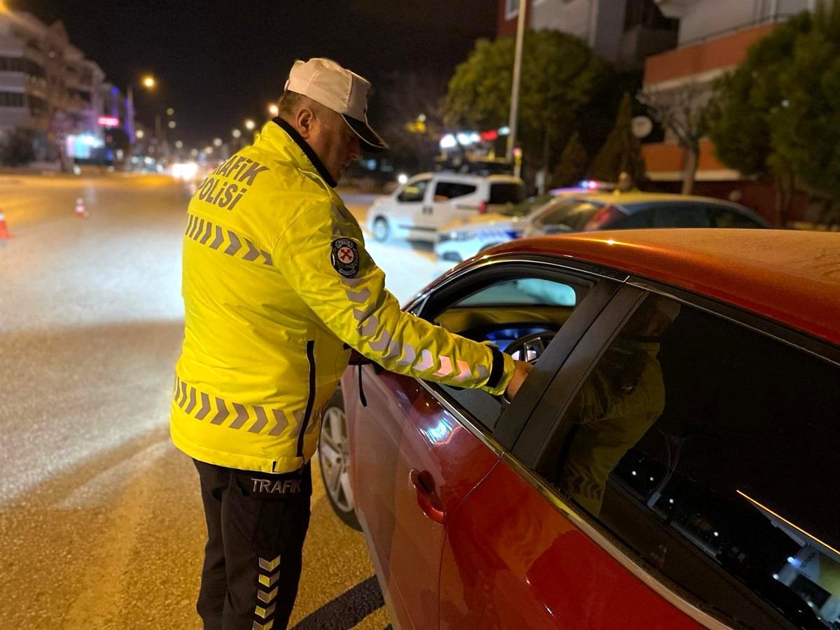 Balıkesir’de 67 araç trafikten men edildi