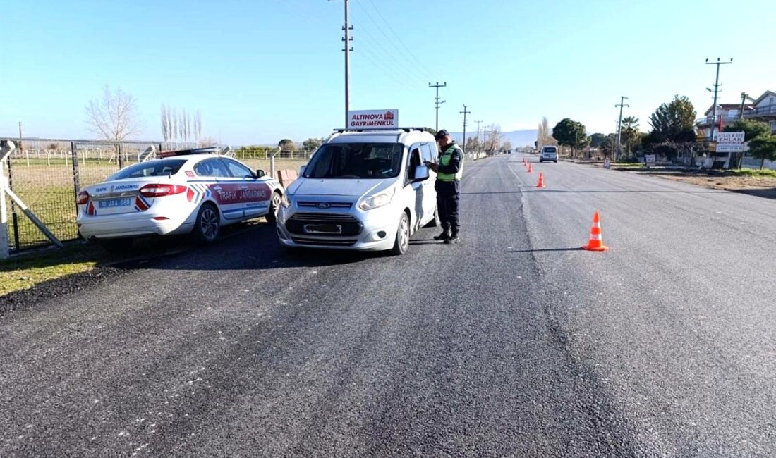 Jandarma ekipleri Balıkesir’in kırsal