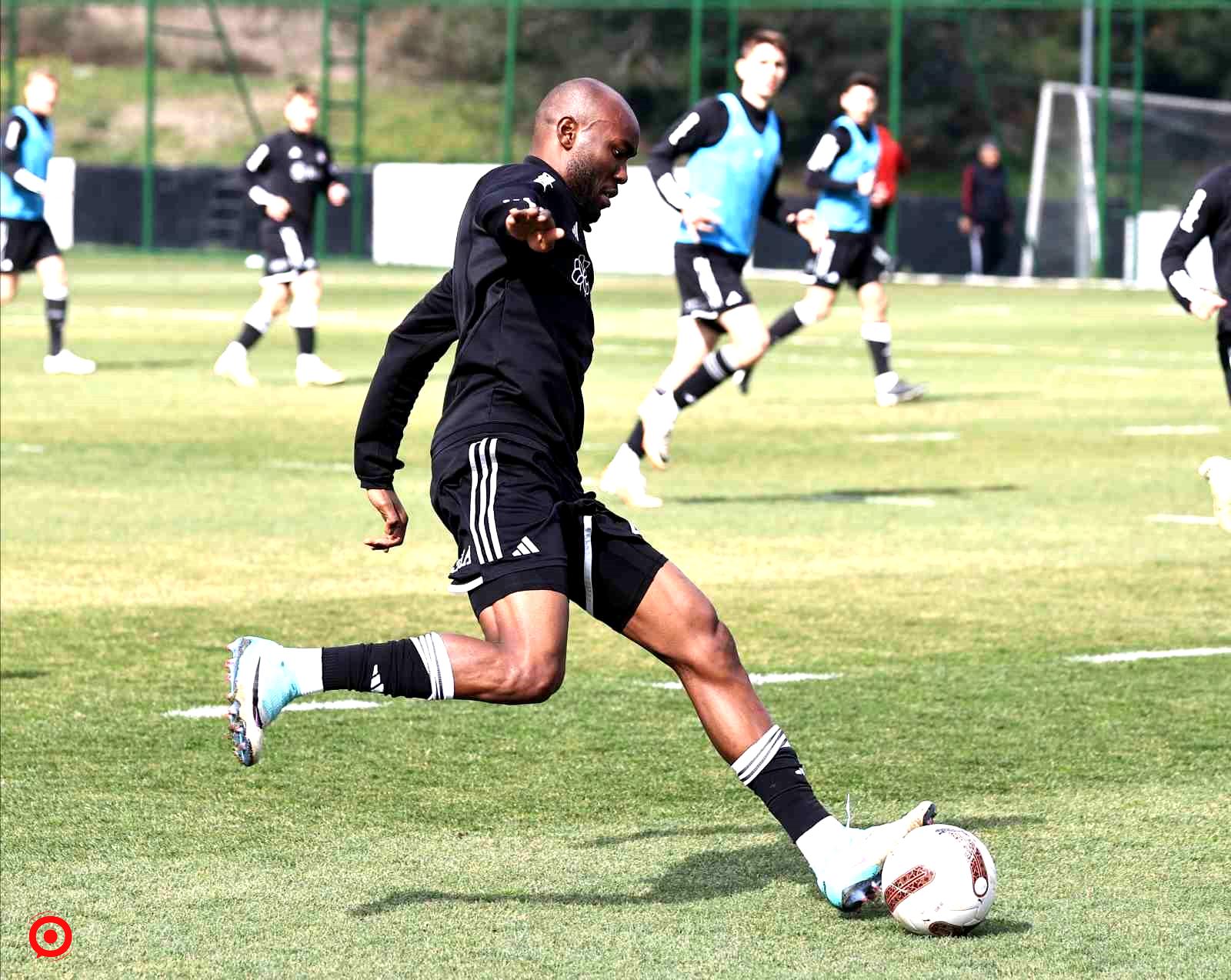 Beşiktaş, İstanbulspor maçı hazırlıklarını sürdürdü