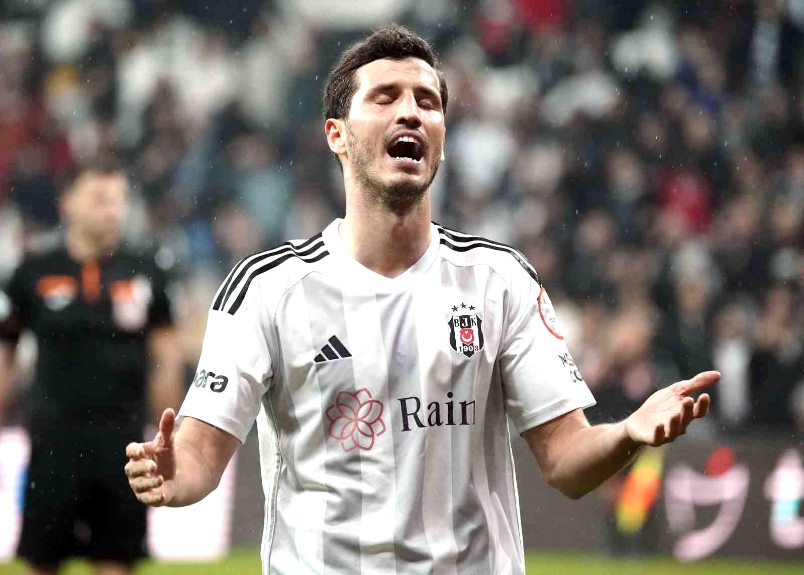 Beşiktaş’ta Salih Uçan gerçekleri