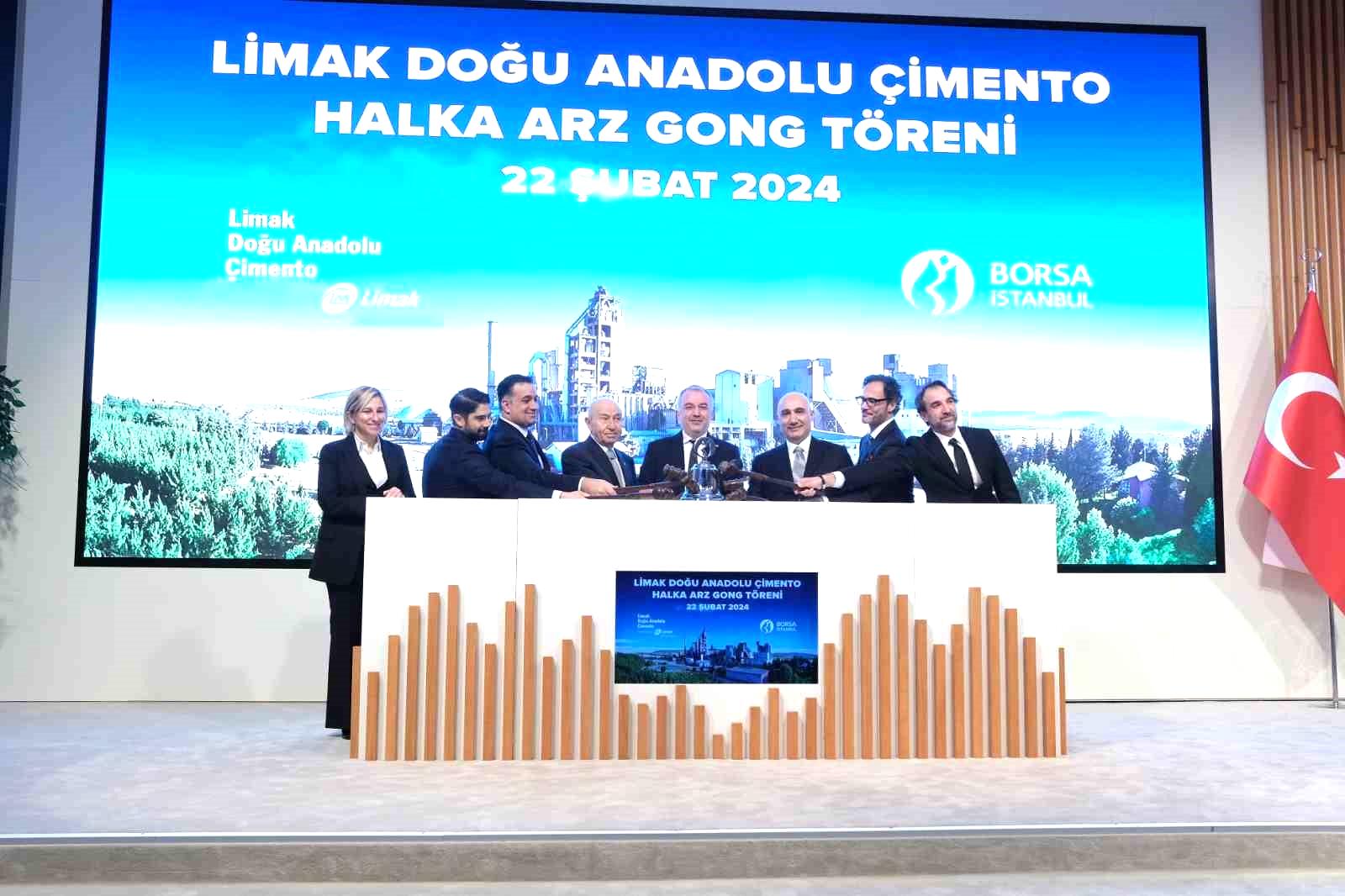 Borsa İstanbul’da gong Limak Doğu Anadolu Çimento için çaldı