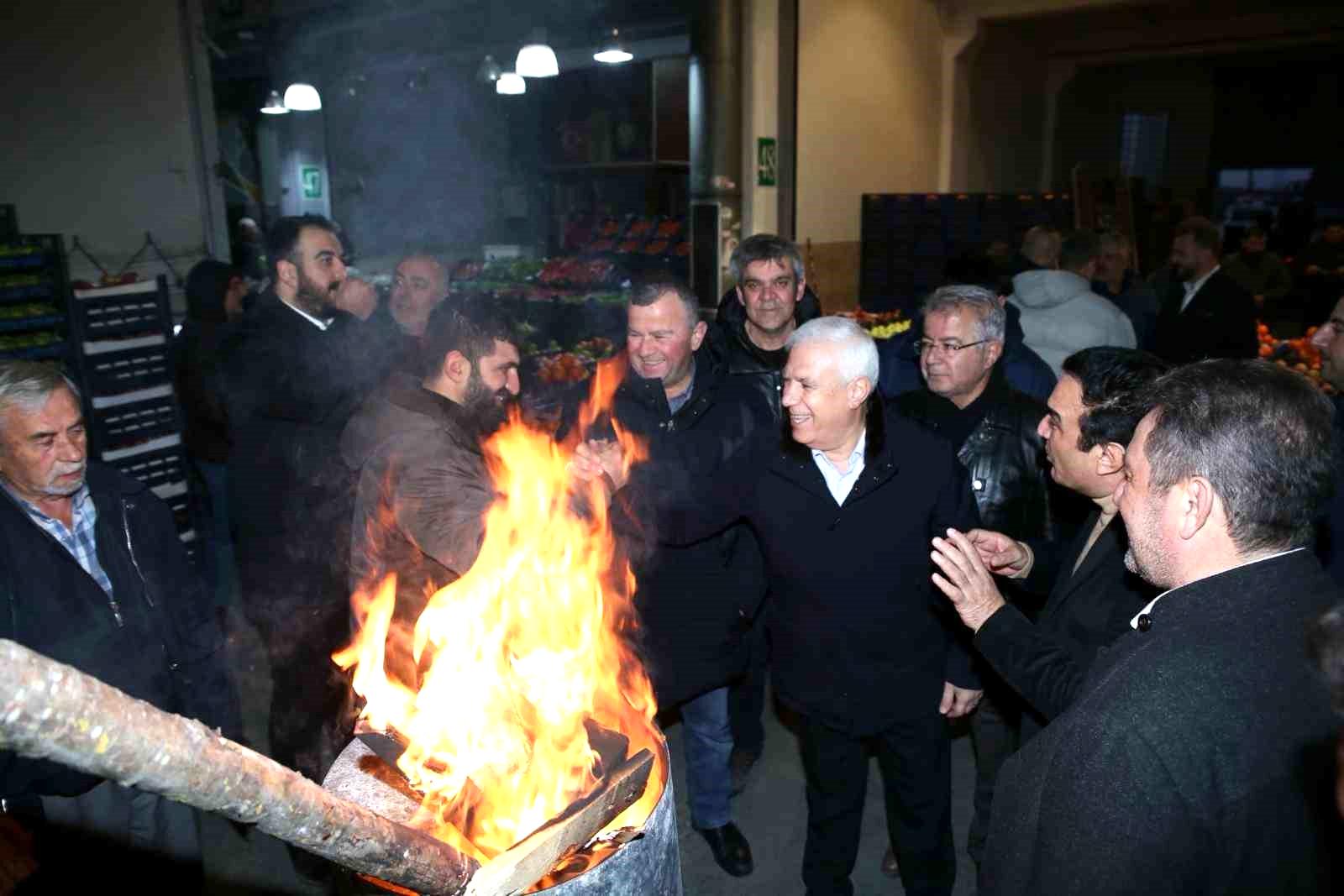 Bozbey’den hal esnafına müjde