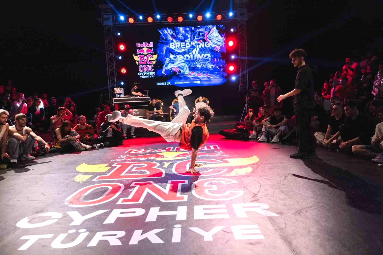 Breaking Yarışması ‘Red Bull BC One Cypher’ Türkiye Finali’ne geri sayım başladı