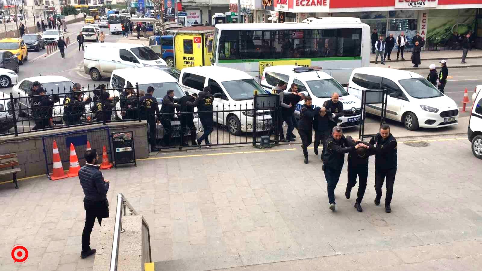 Çerkezköy’de ’pavyon’ operasyonunda 8 tutuklama