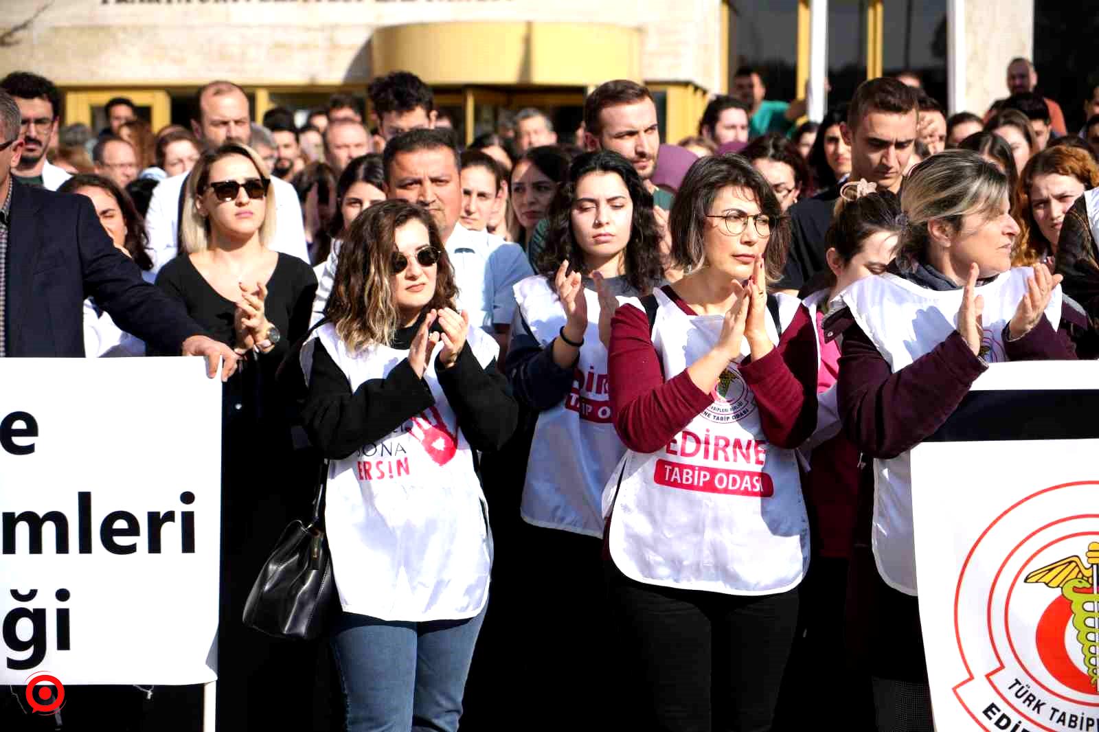 Edirne’de doktoru darp eden şüpheli tutuklandı