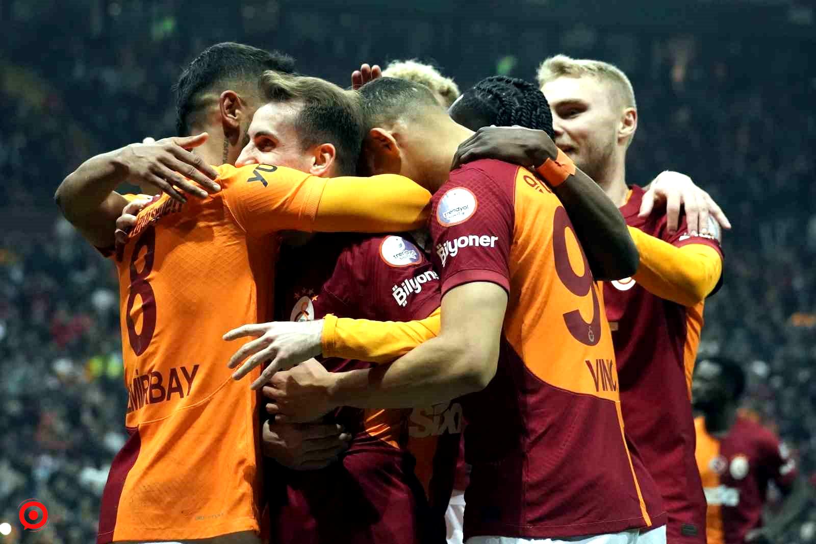 Galatasaray evindeki kaybetmeme serisini 31 maça çıkardı