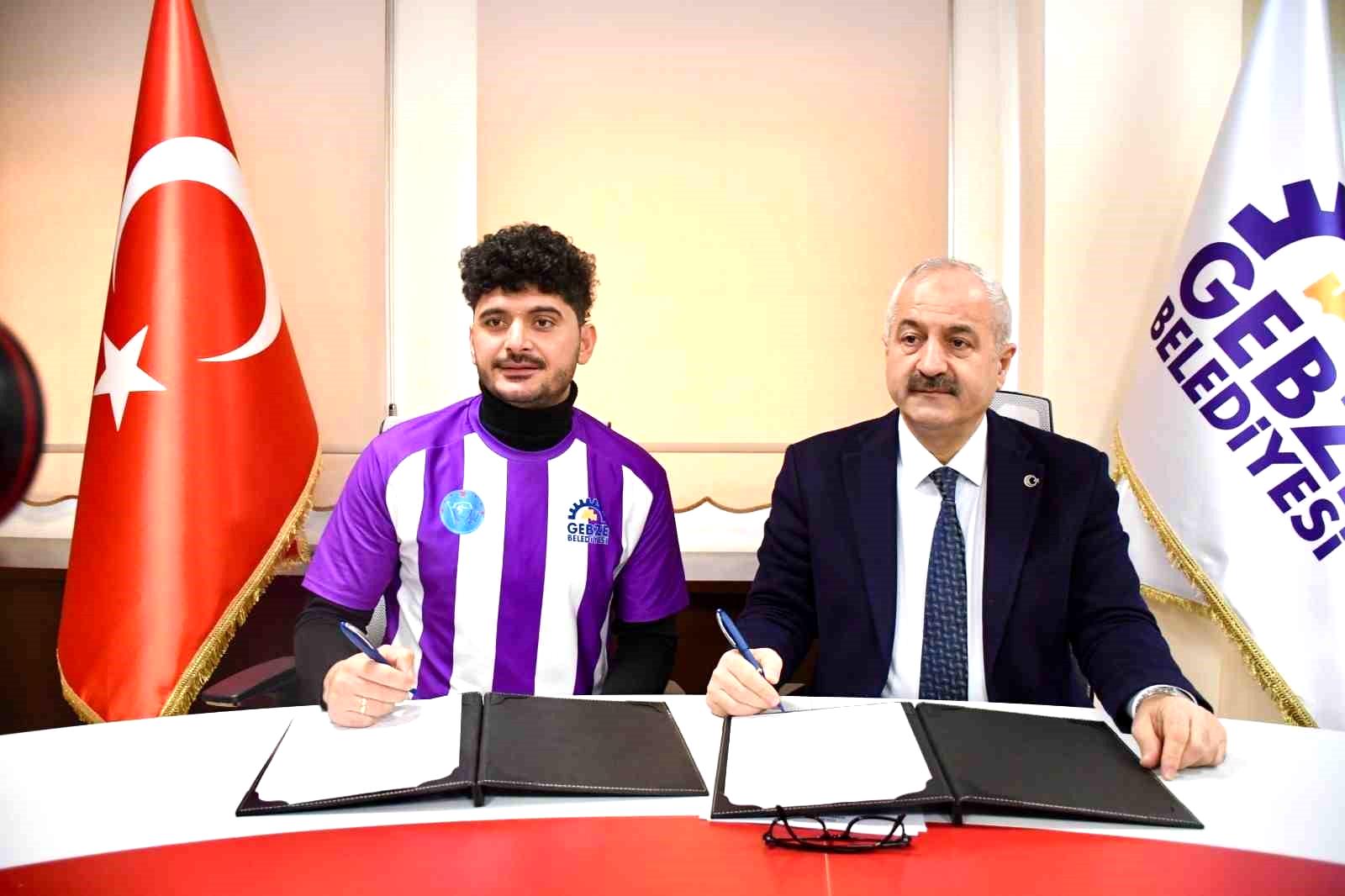 Gebze Belediyesi Ampute Futbol Takımı, Barış Telli ile sözleşme imzaladı