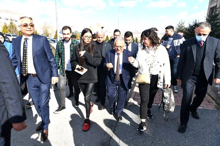 Kayseri Büyükşehir Belediye Başkanı