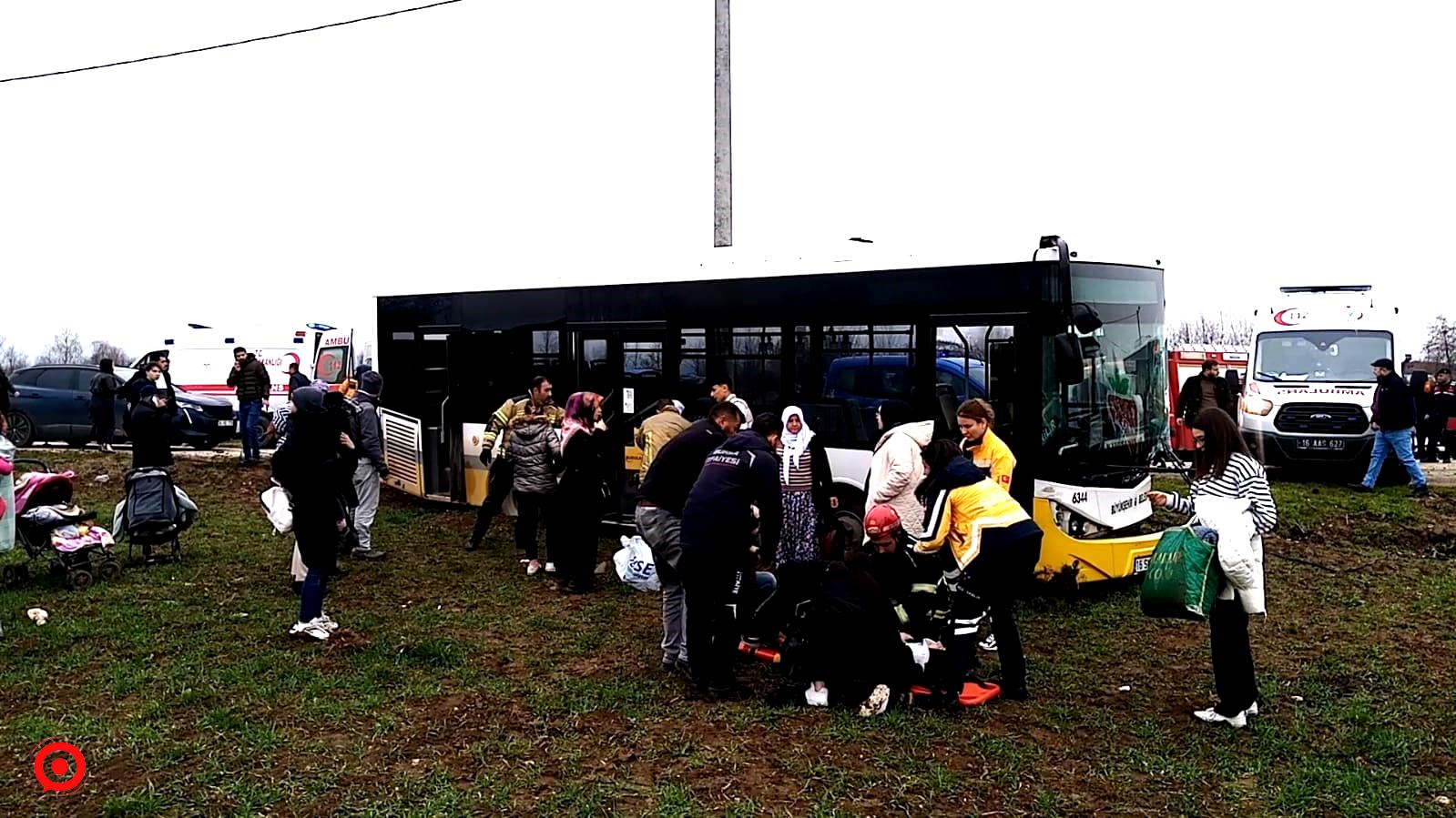 Kazadan acı haber...Otobüsle çarpışan otomobil sürücüsü hayatını kaybetti...