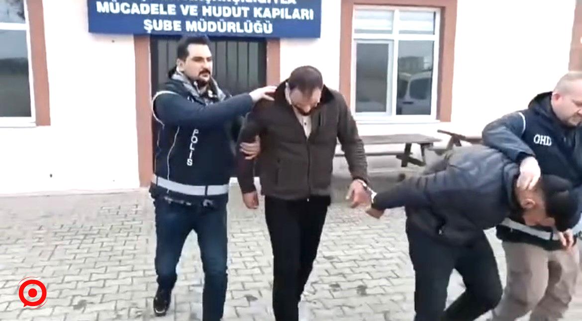 Kırklareli’de göçmen kaçakçılığı yaptığı iddiasıyla tutuklandı