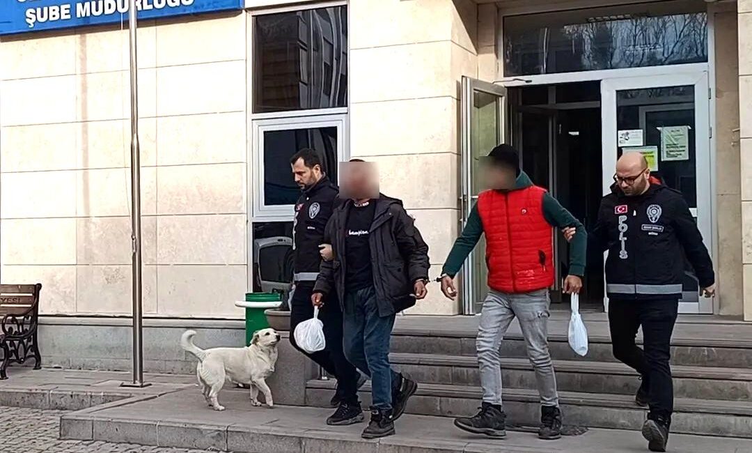 Kırklareli’nde hakkında aranması olan