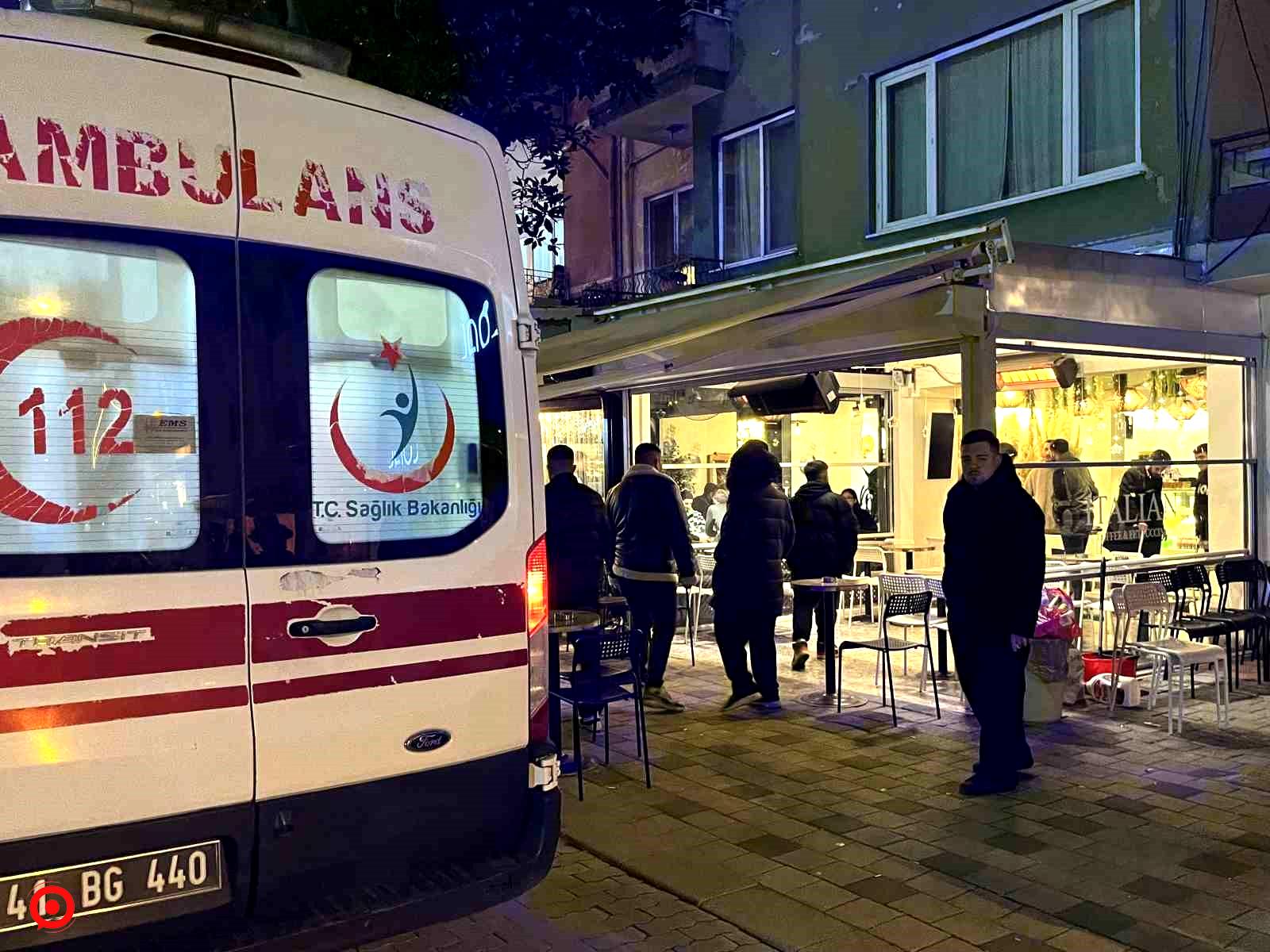 Kocaeli’de kafede küfür kavgası: 2 yaralı