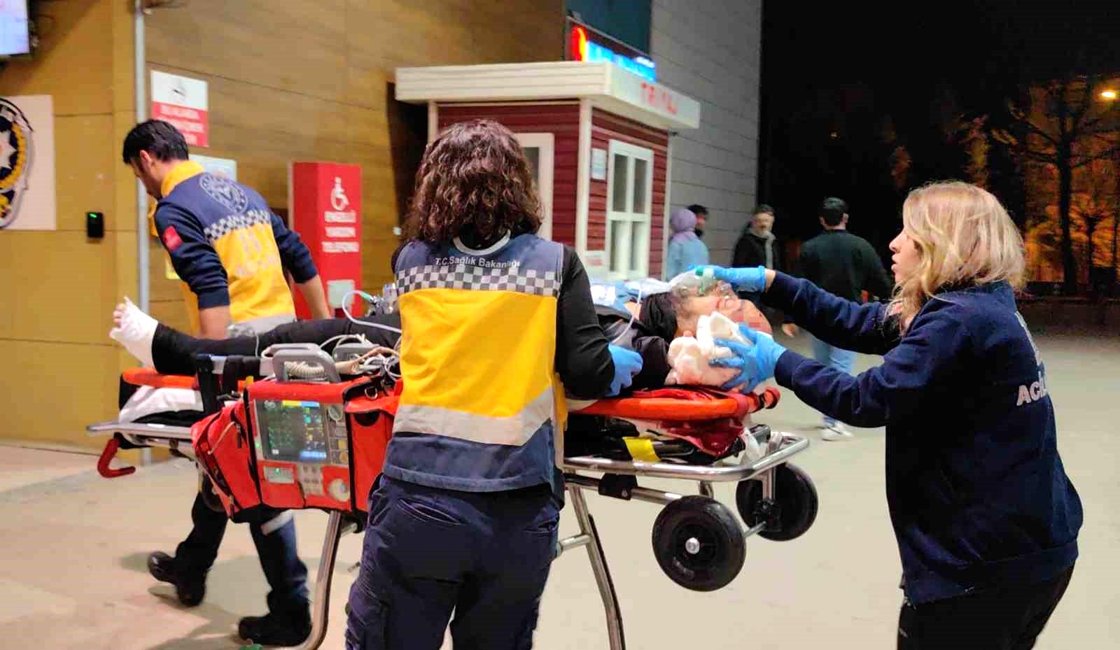 Kontrolden çıkan motosiklet 50 metre sürüklendi, sürücü ağır yaralandı