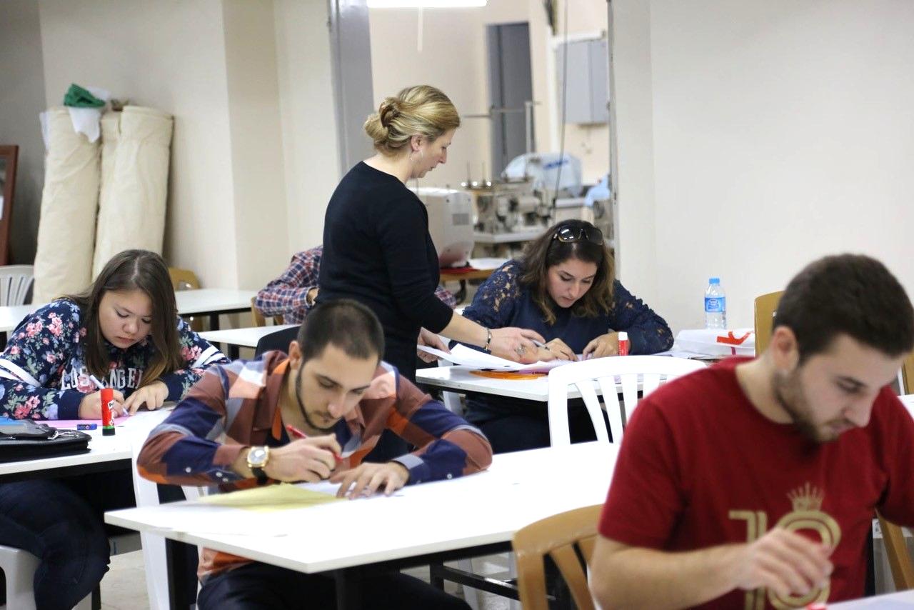 Malatya, Şanlıurfa ve Adıyaman’da kadın istihdamı araştırması: “Çocuk sahibi kadınların çalışmasına işverenler zorunluluk gözüyle bakıyor”