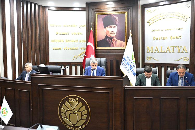 Malatya’da Büyükşehir Belediye Meclisi toplandı