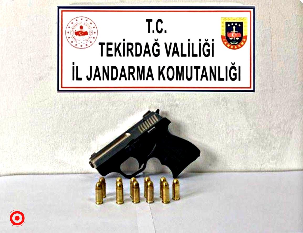 Tekirdağ’da tabancalar ele geçirildi