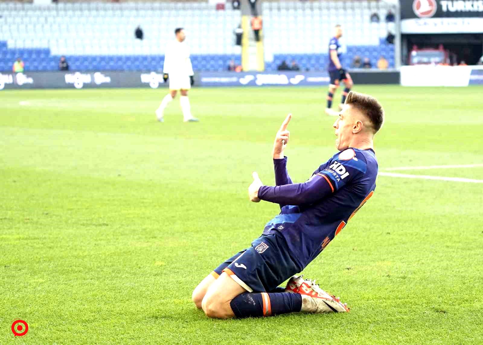 Trendyol Süper Lig: Başakşehir: 2 - İstanbulspor: 0 (Maç sonucu)