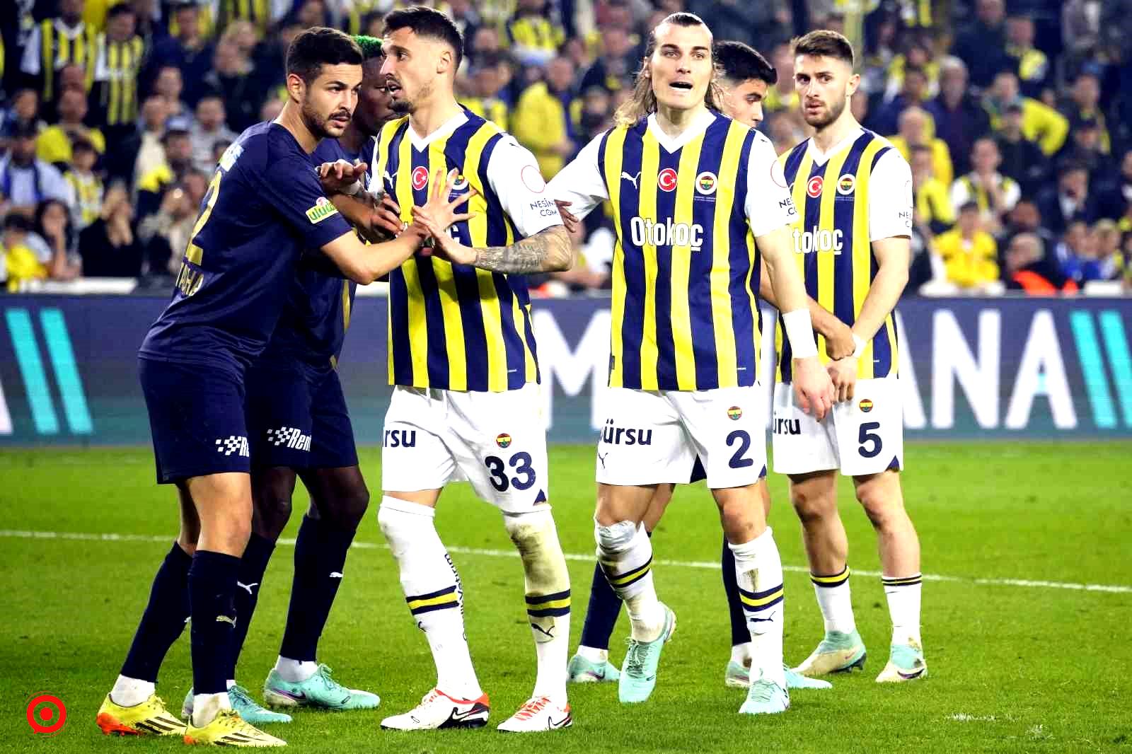 Trendyol Süper Lig: Fenerbahçe: 2 - Kasımpaşa: 1 (Maç sonucu)