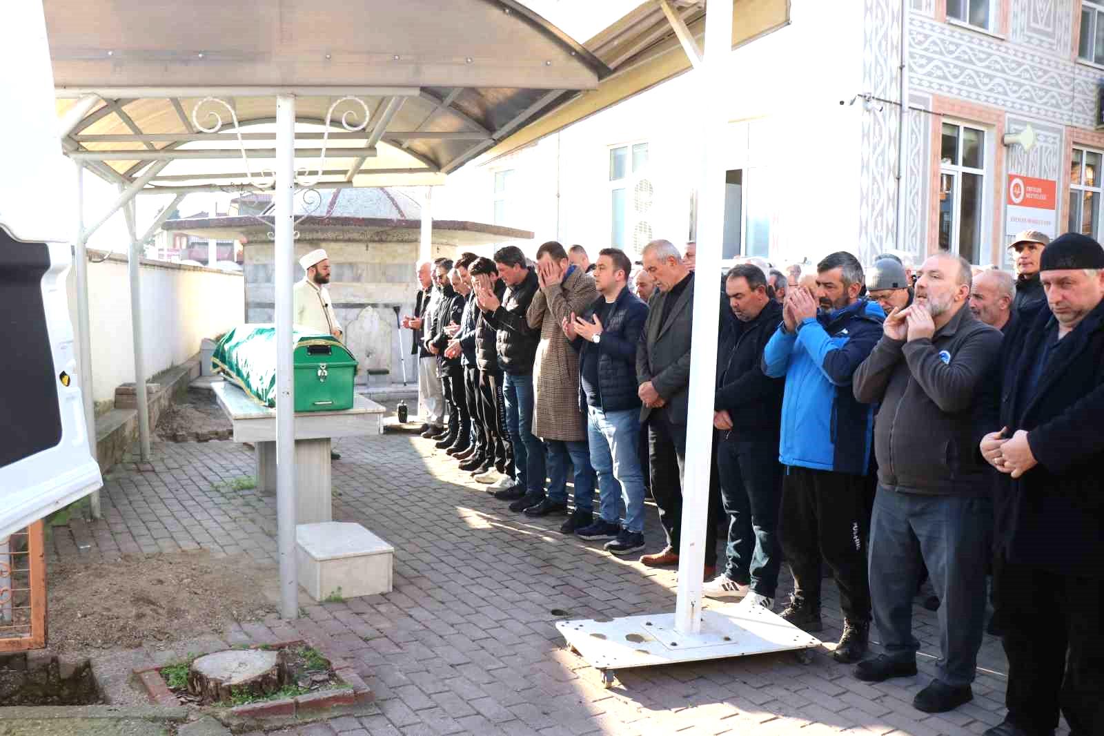 Yol kenarında ölü bulunmuştu yeni detaylar ortaya çıktı