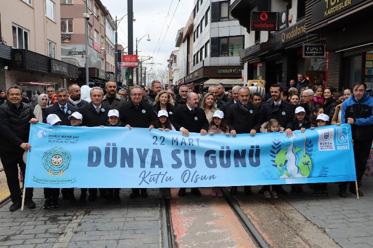 Bursa'da Barış için su yürüyüşü