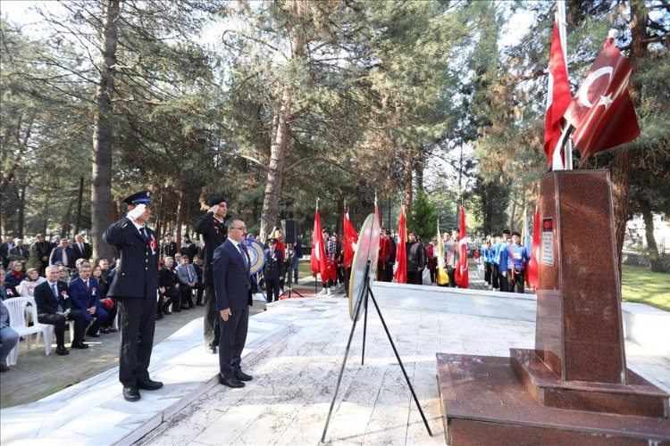 İnegöl'de şehitler törenlerle anıldı