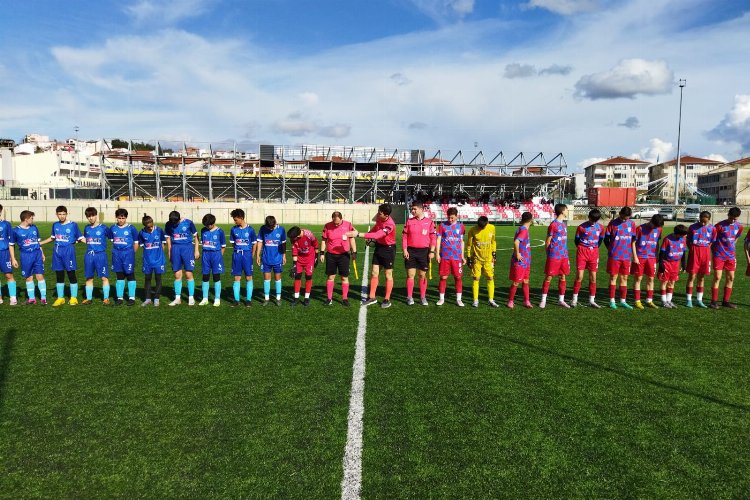 Edirne U16 Ligi’nde mücadele