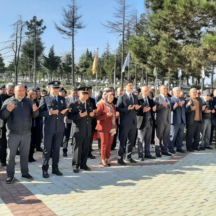 Pazaryeri’nde Çanakkale Şehitleri anıldı