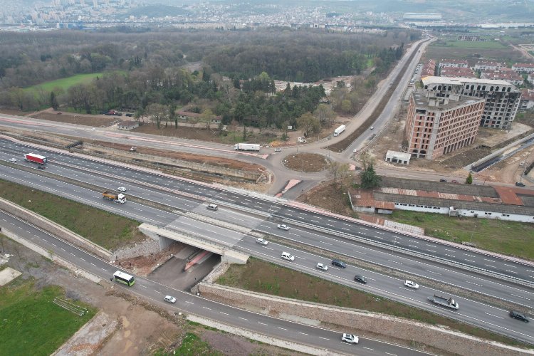 Kocaeli'de stadyum bağlantı yolunda tamamlanan kısımlar trafiğe açıldı