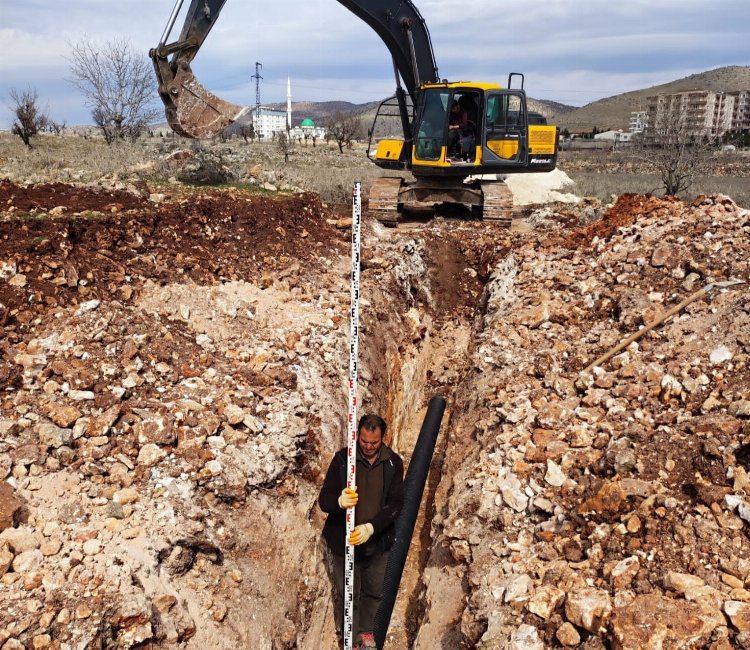 Bahçebaşı Mahallesine kanalizasyon hattı döşendi