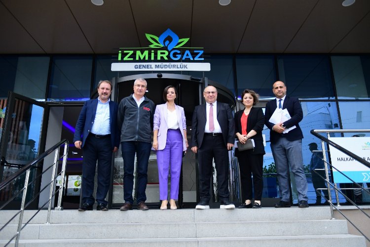 Başkan Kınay’dan İZMİRGAZ ziyareti