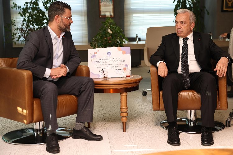 CHP ilçe yönetiminden Başkan Özdemir’e ziyaret