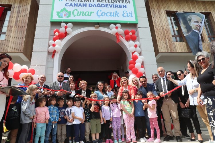 İzmit'te Canan Dağdeviren Çınar Çocuk Evi açıldı 