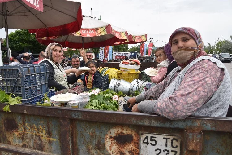 Yeni hal sezonu Turgutlu Sebze ve Meyve Hali’nde dualarla açıldı