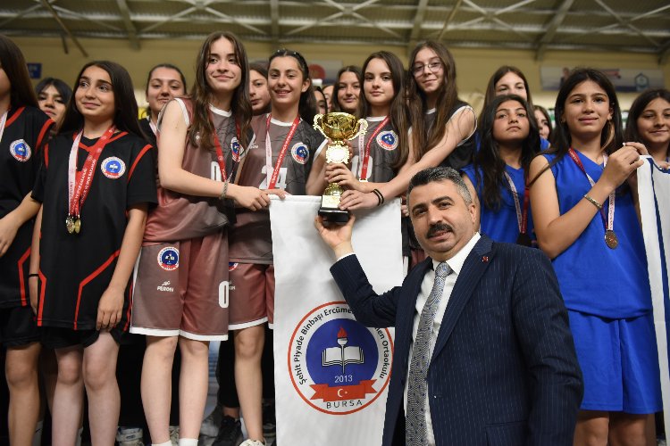 Yıldırım'da Okul Sporları İlçe Şenlikleri tamamlandı