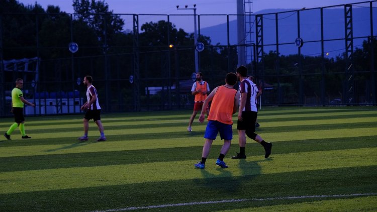 Bursa Yıldırım'da öğretmenlerden sportif kıyasa yarış