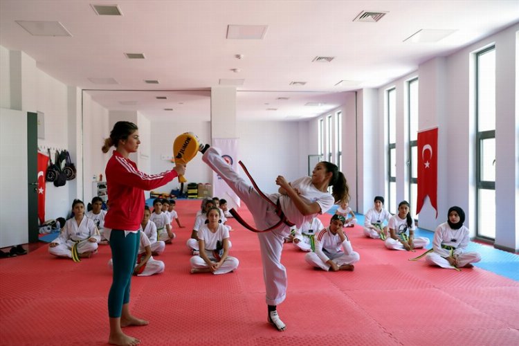 Denizli Büyükşehir Belediyesi, ilk