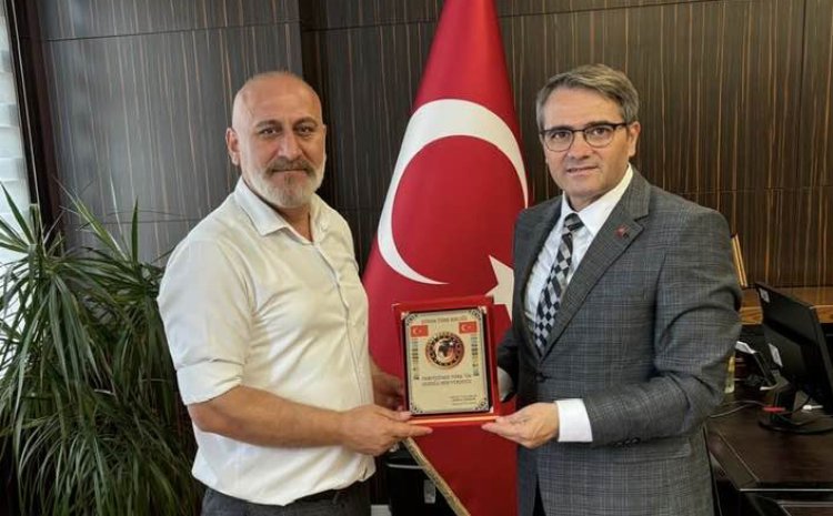 Dünya Türk Birliğinden Kaymakam Esen'e ziyaret