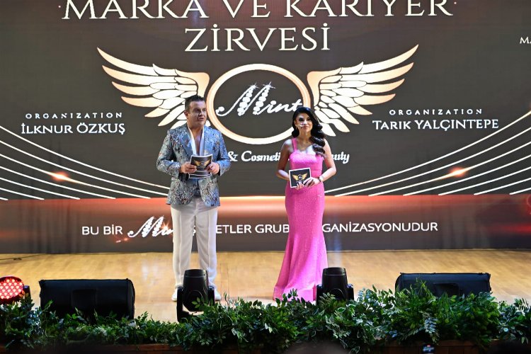 İş İnsanları Marka ve Kariyer Zirvesi Ödülleri sahiplerini buldu!  