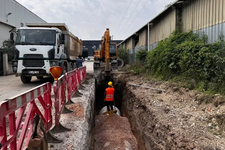 Kocaeli'deki mahalleye 2 bin 600 metre yeni yağmur suyu hattı