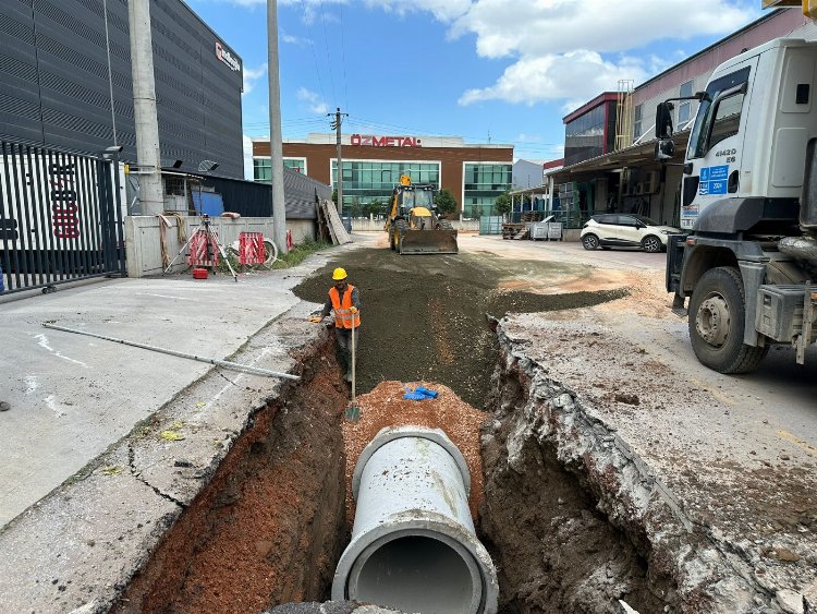 Kocaeli'deki mahalleye 2 bin 600 metre yeni yağmur suyu hattı