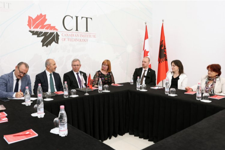 Trakya Üniversitesi Rektörü Prof.