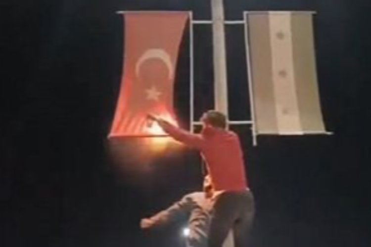 Bayrak provokatörü yakalandı