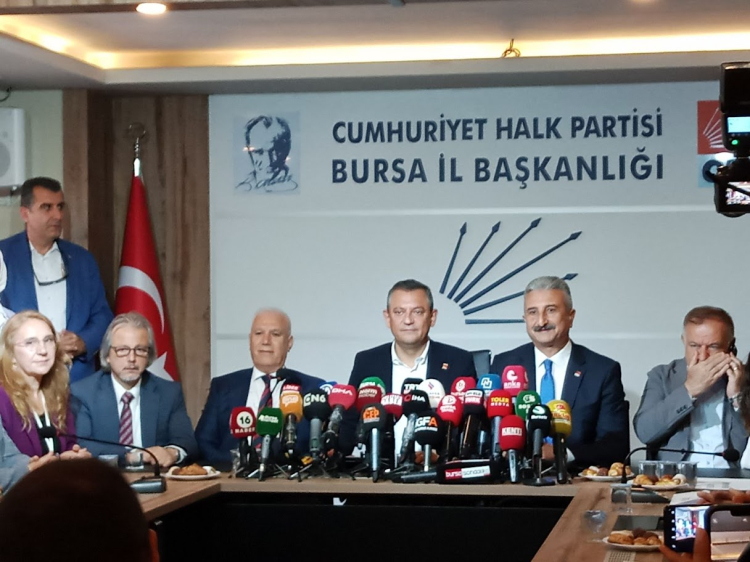 CHP Genel Başkanı Özgür Özel Bursa'da